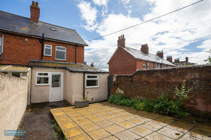 Garden 1- click for photo gallery
